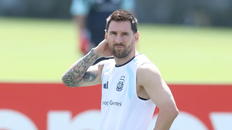 Lionel Messi #10 of Argentina during the training of Argentina.