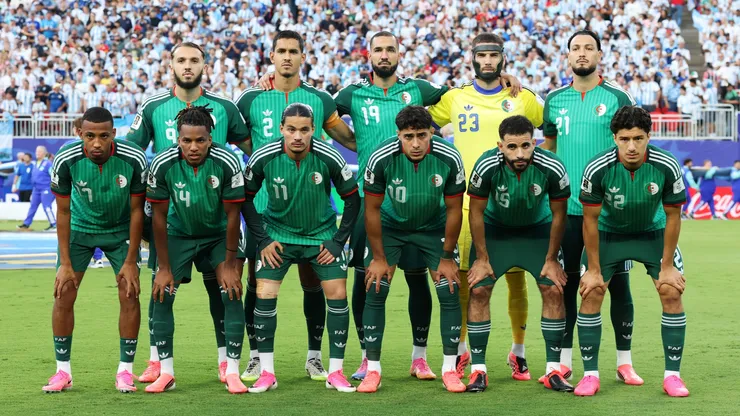 Players of Algeria pose for a team photograph before the FIFA World Cup 2026 Group J match
