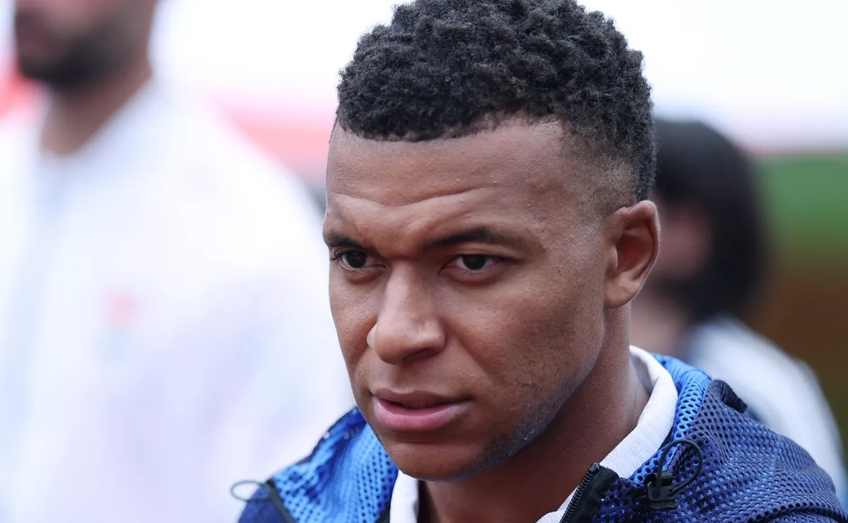 Kylian Mbappe Stays Close To Lionel Messi In All time World Cup Goals kylian-mbappe-stays-close-to-lionel-messi-in-all-time-world-cup-goals