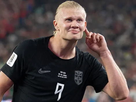 Why does it say 'Braut Haaland' on Erling's Norway jersey?