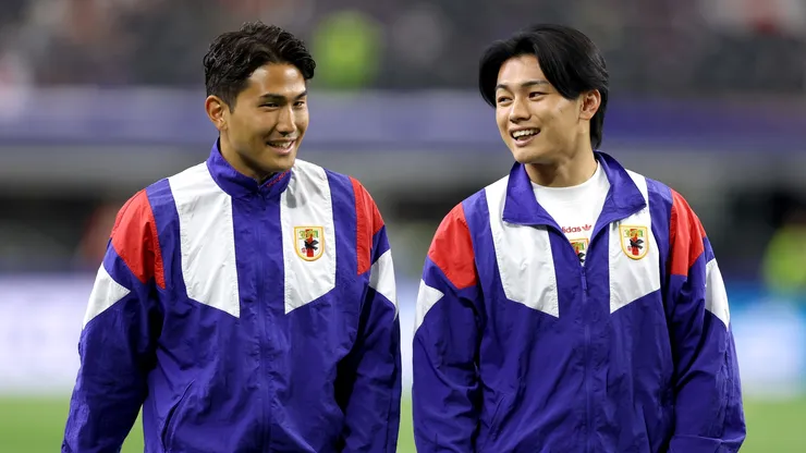 Tsuyoshi Watanabe and Ayase Ueda