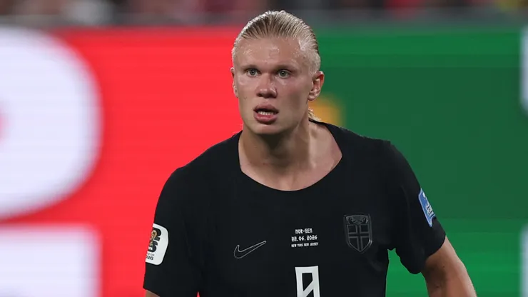 Erling Haaland #9 of Norway in action during the FIFA World Cup 2026 Group I match.