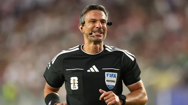 Referee Slavko Vincic