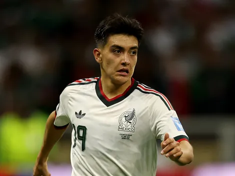 How many fans are attending Mexico vs Ecuador today?