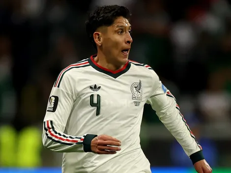 Why isn't Edson Alvarez starting today for Mexico vs Ecuador?