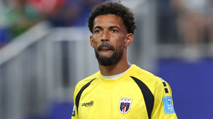 Vozinha #1 of Cabo Verde during the FIFA World Cup 2026 Group H match.
