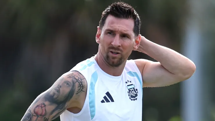 Lionel Messi #10 of Argentina looks on during the training session.