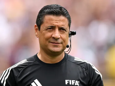 Who is the referee for Mexico vs England today at the 2026 World Cup?