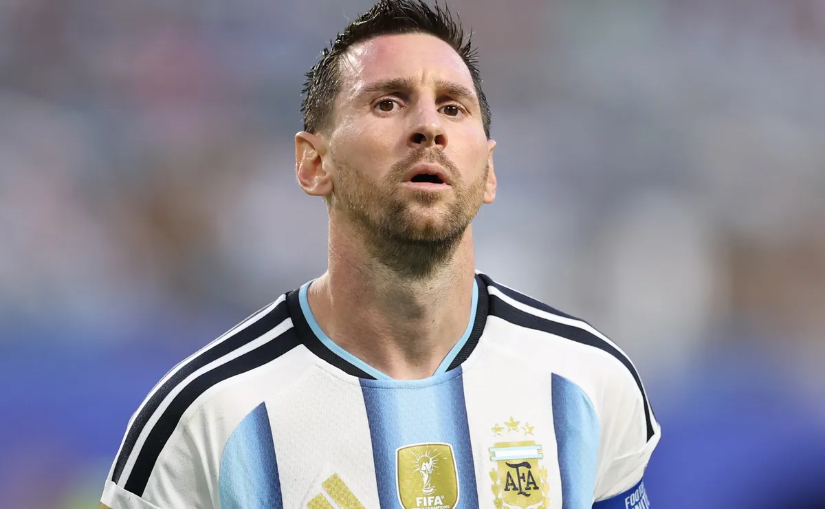 How old was Lionel Messi the last time England faced Argentina at a World Cup?