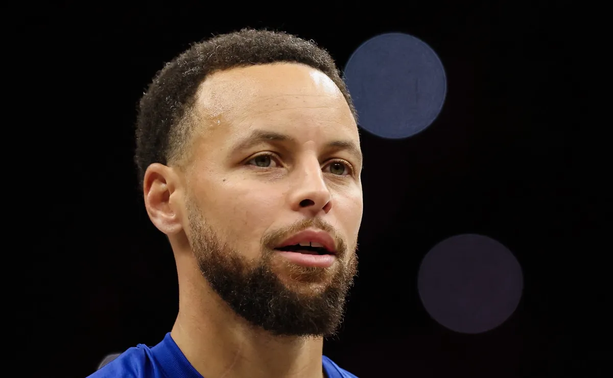 Steph Curry could earn 17x more than LeBron James on his next deal