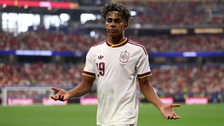 Lamine Yamal during the FIFA World Cup 2026 Round of 16 match