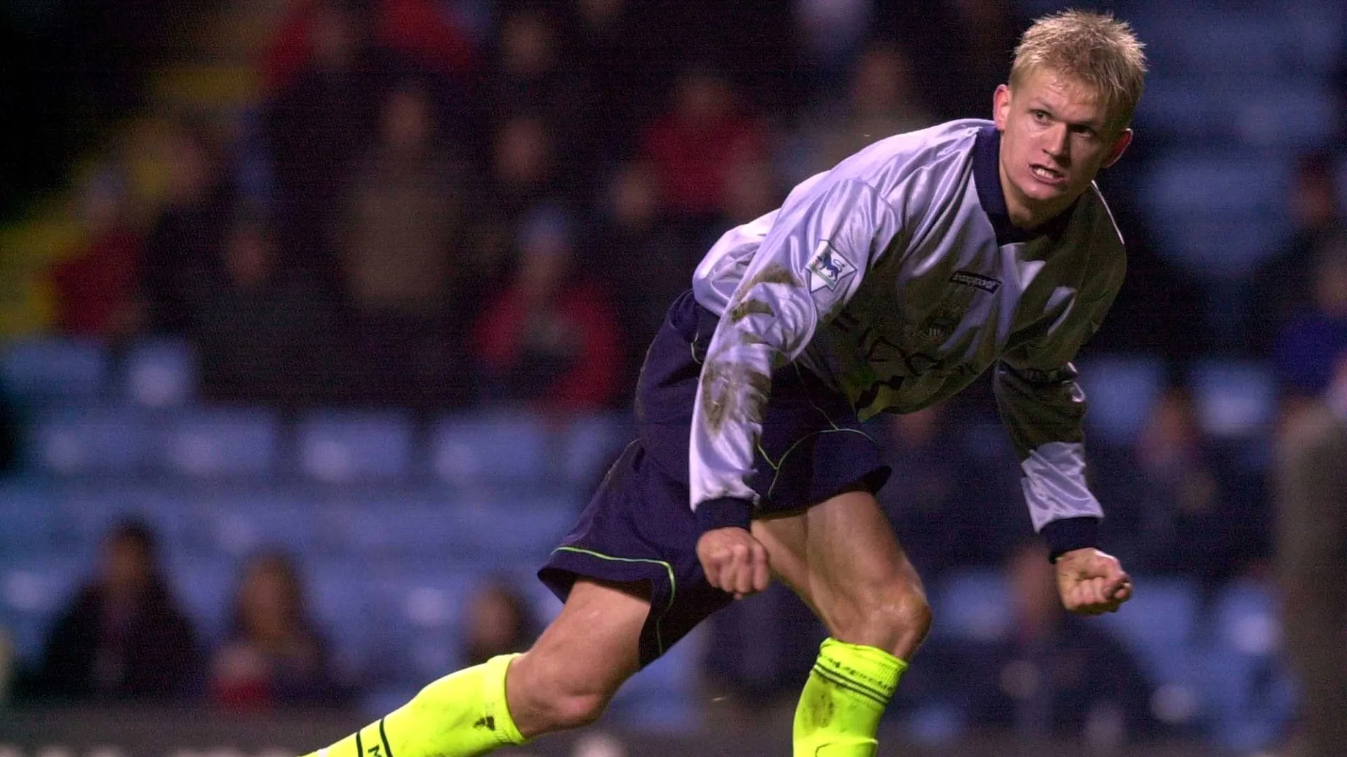 Alfie Haaland of Man City in 2000 (Source: Ross Kinnaird/ALLSPORT)