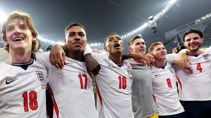 England celebrate wins with their fans to the tune of "Wonderwall" by Oasis.