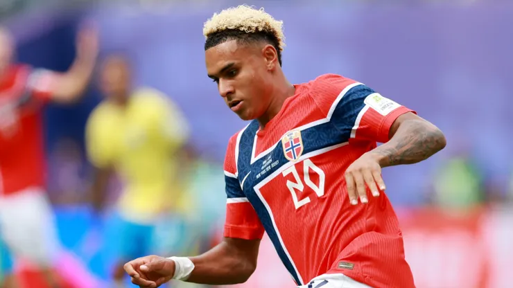Antonio Nusa #20 of Norway controls the ball.