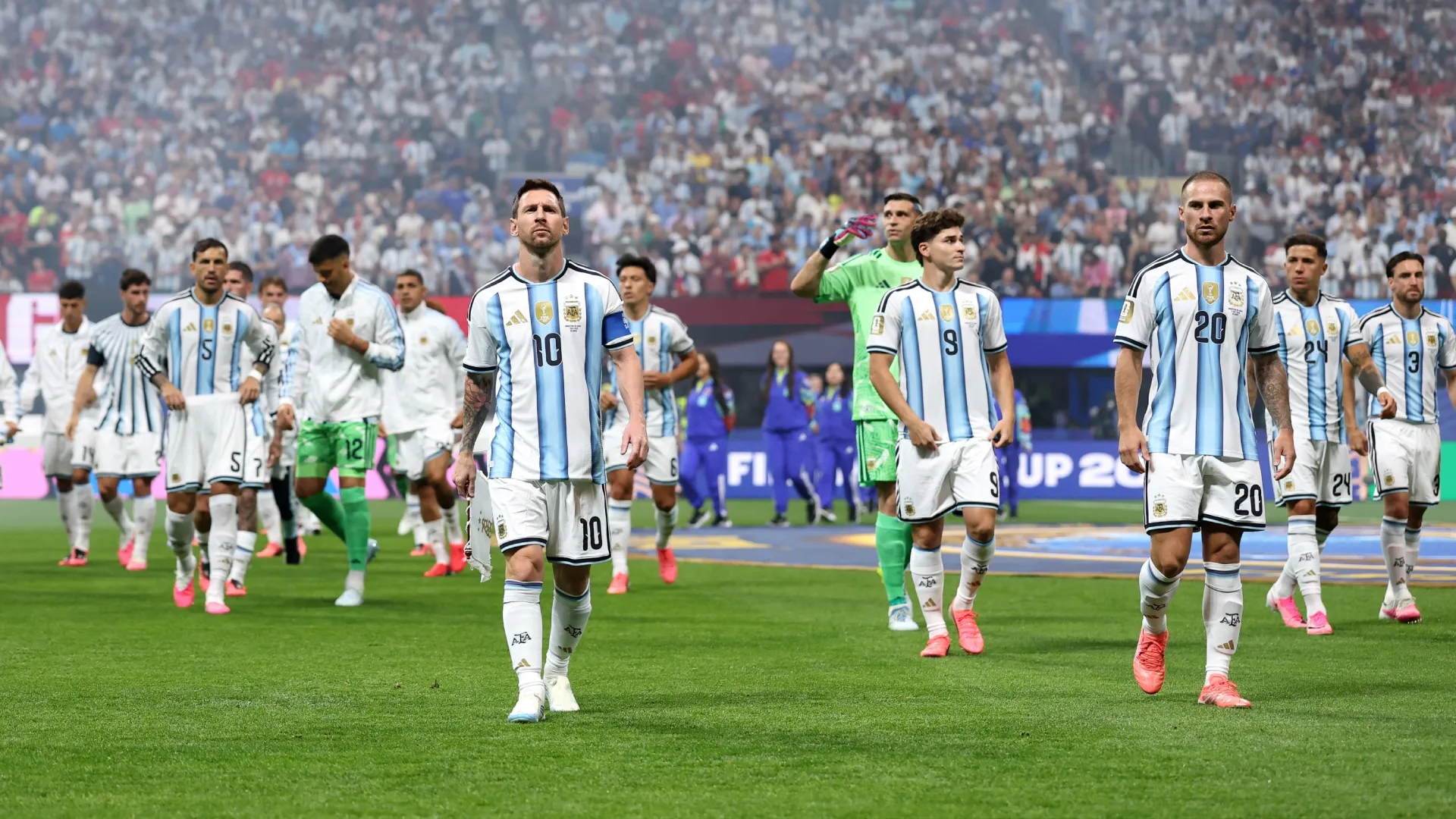 Lionel Messi #10 of Argentina and teammates at Atlanta Stadium. Justin Setterfield/Getty Images