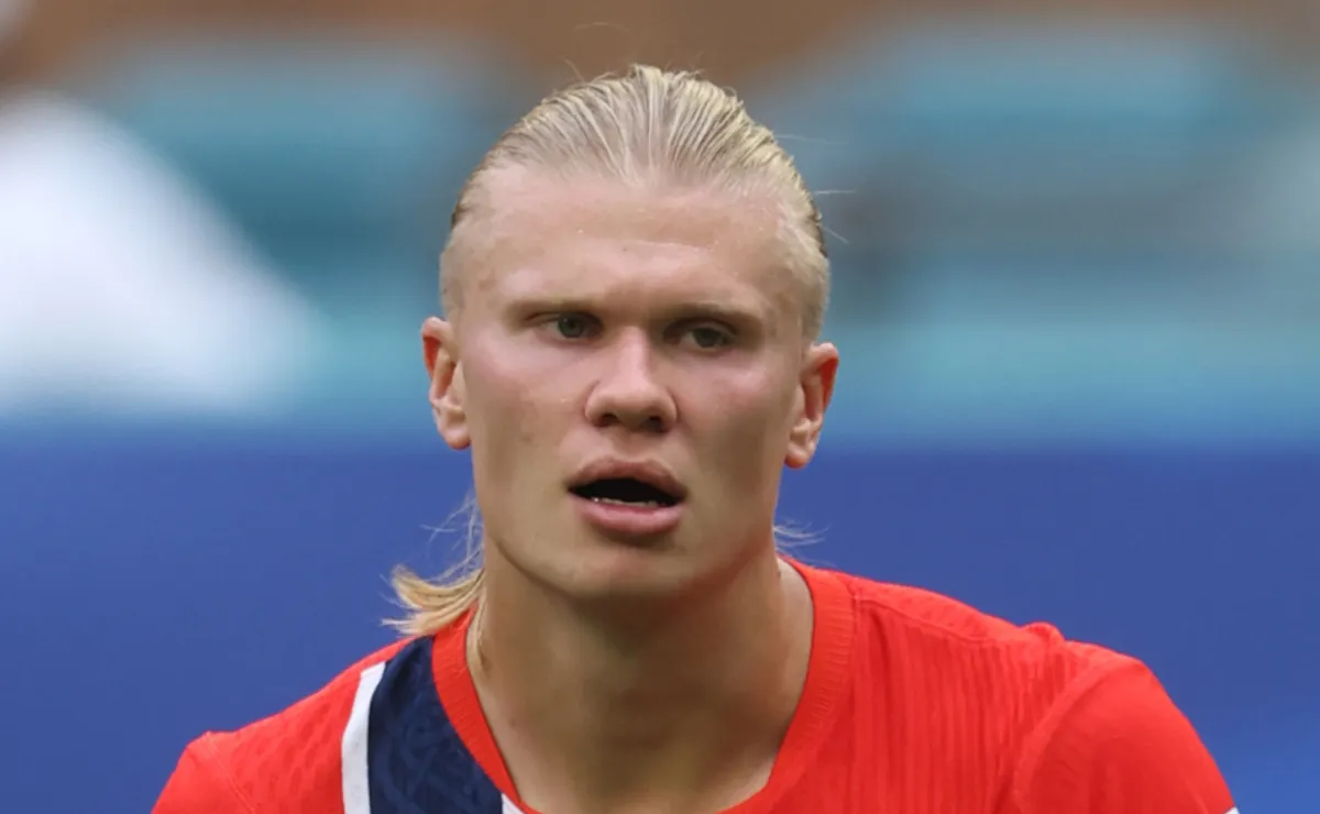 What happened to Erling Haaland and why was he subbed off by Norway vs England at 2026 World Cup?