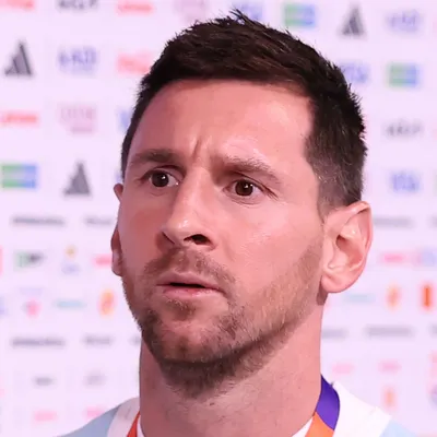 Why is there a minute of silence before Norway vs England and Argentina vs Switzerland?