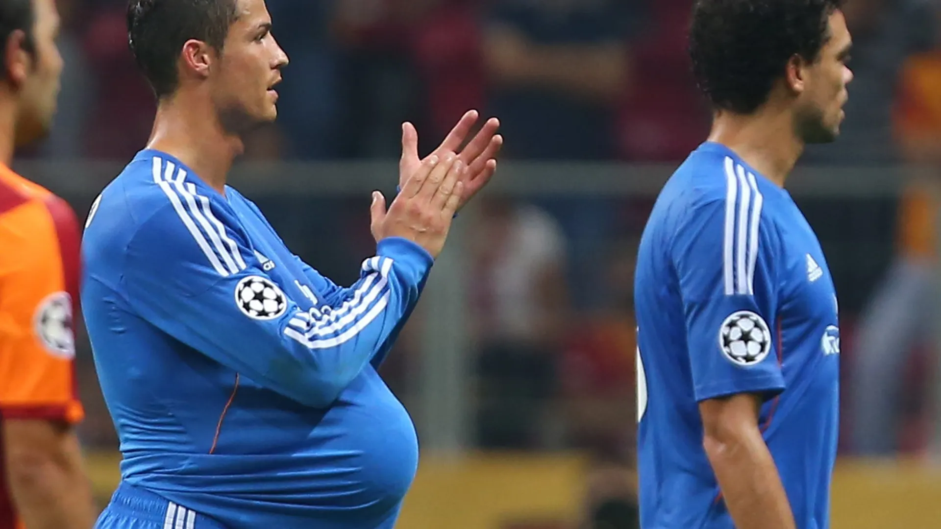 Ronaldo with his pregnancy celebration playing for Real Madrid