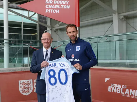 How many World Cup semifinals has England won and lost?