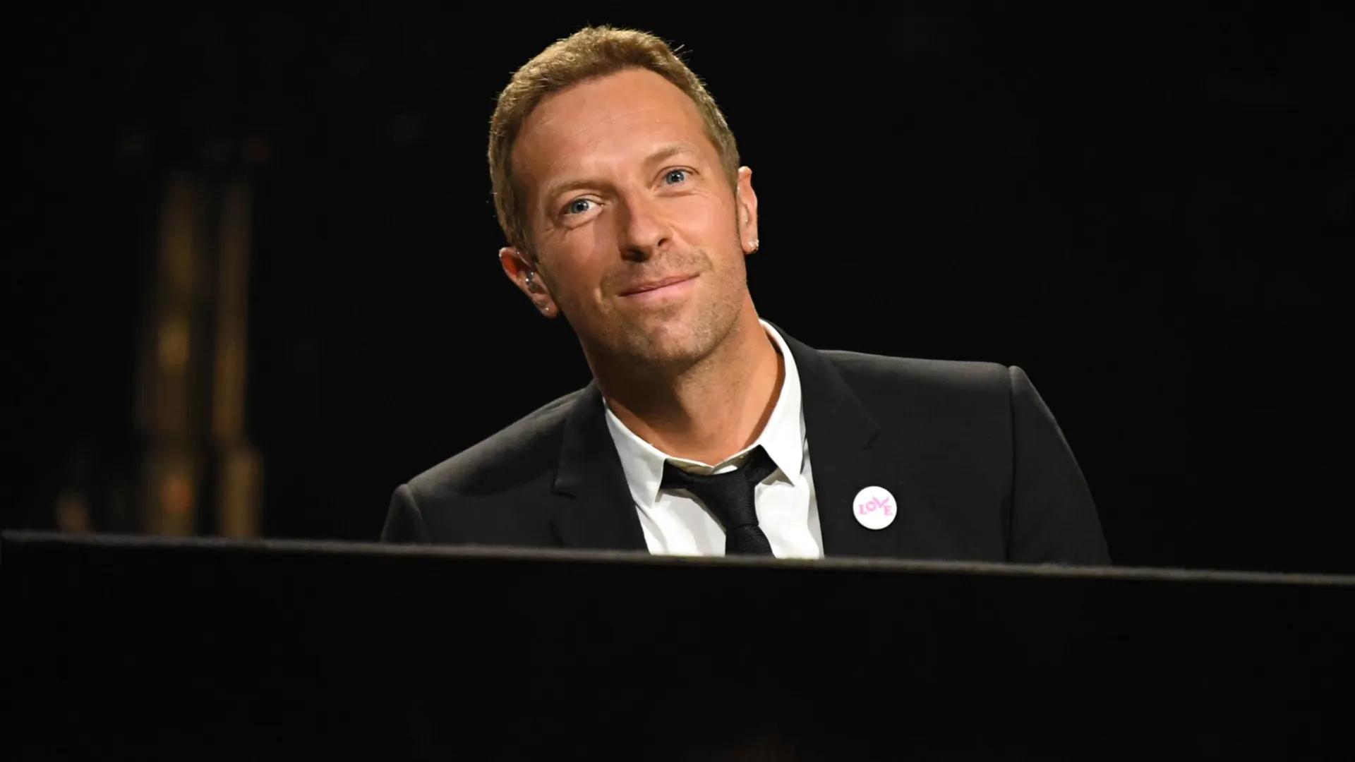 Chris Martin performs onstage during the 63rd Annual GRAMMY Awards (Source: Kevin Winter/Getty Images for The Recording Academy)