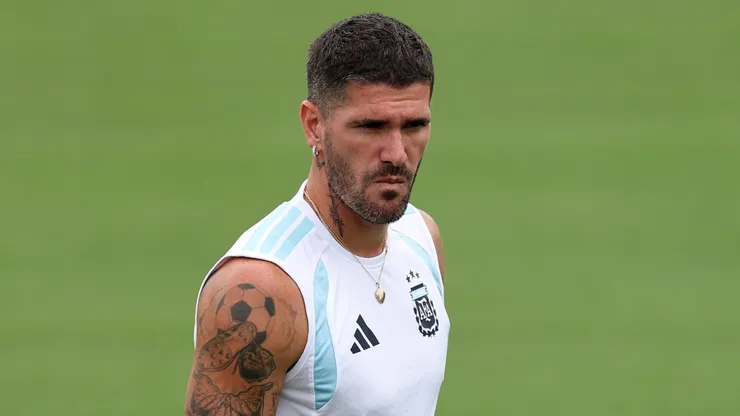 Rodrigo De Paul #7 of Argentina attends a training session one day ahead of the FIFA World Cup 2026 Semi Final.