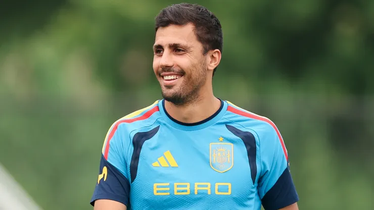 Rodri #16 of Spainreacts during the training session at Melanie Lane Training Grounds.