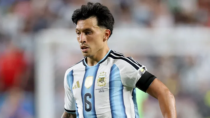 Lisandro Martinez #6 of Argentina