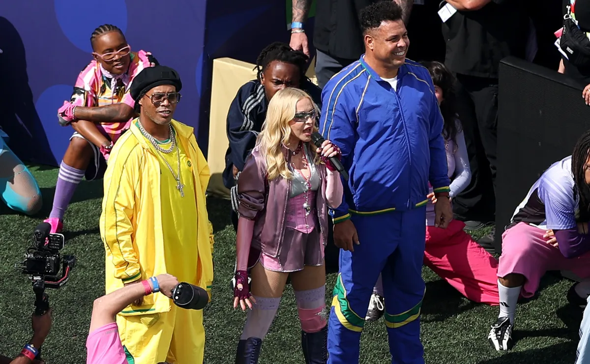 2026 FIFA World Cup Final halftime show: What was the first song performed?