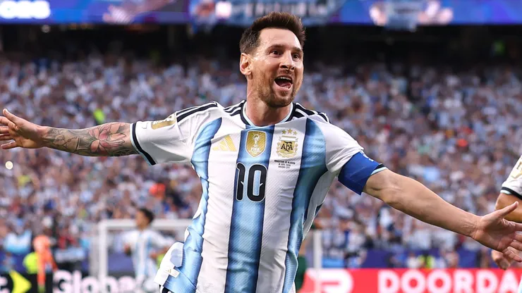Lionel Messi #10 of Argentina celebrates scoring his team's first goal.
