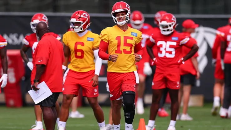 Patrick Mahomes #15 of the Kansas City Chiefs jogs in mandatory minicamp