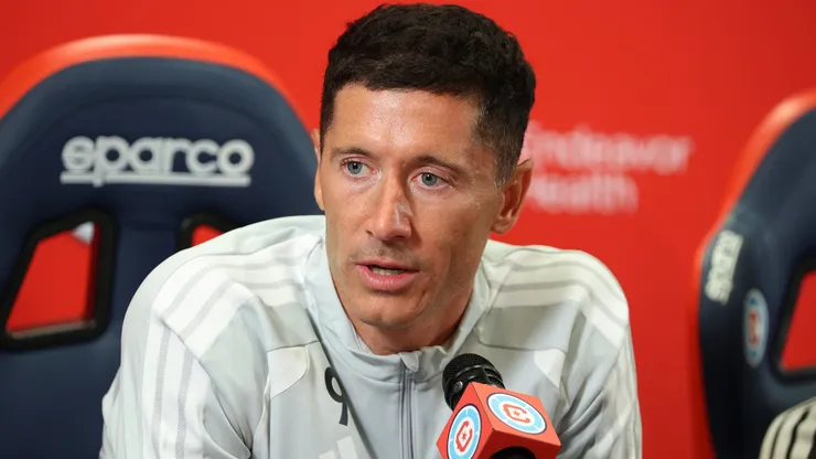 Robert Lewandowski #9 speaks to the media.