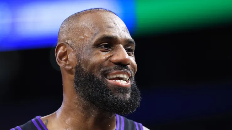 LeBron James, former player of the Lakers