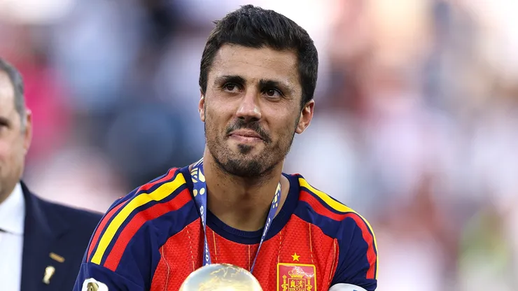 Rodri #16 of Spain