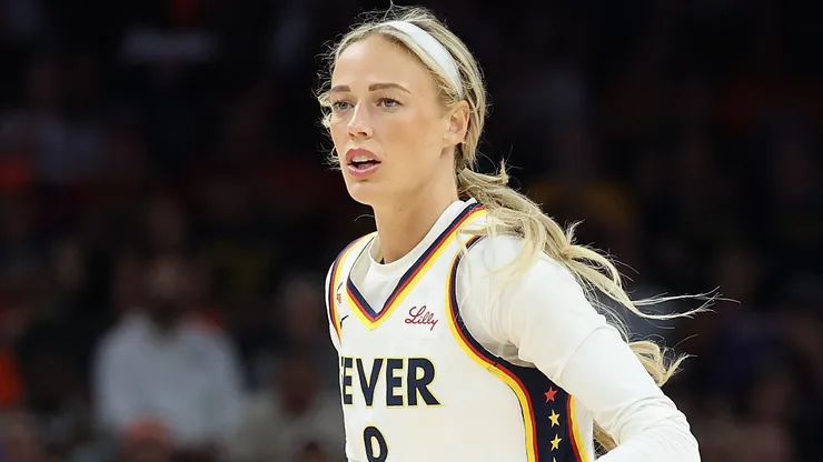 Sophie Cunningham #8 of the Indiana Fever