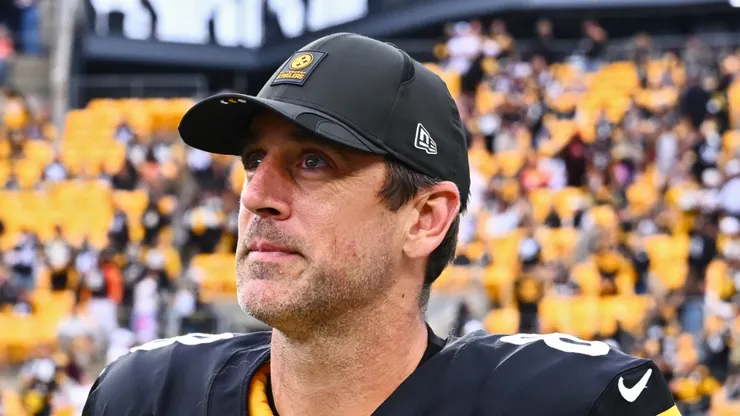 Aaron Rodgers quarterback of the Pittsburgh Steelers