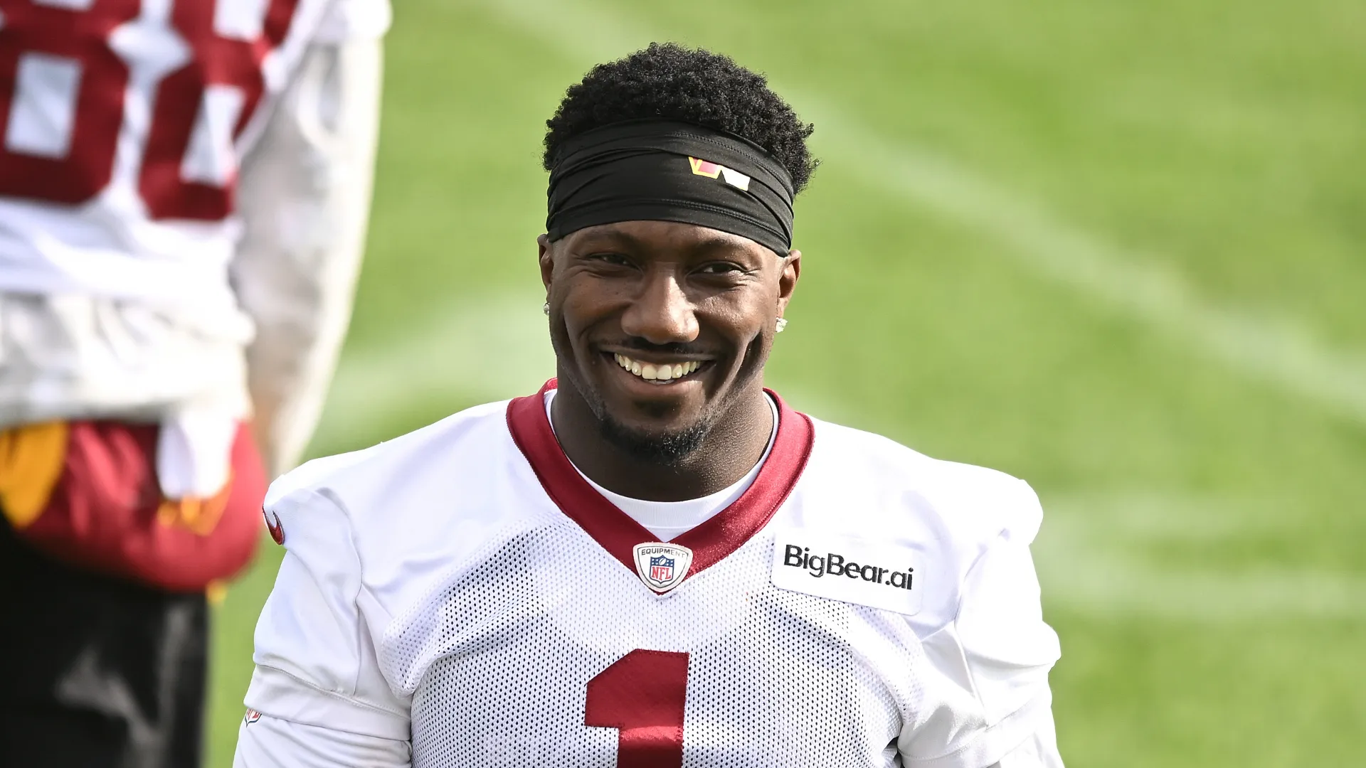 Deebo Samuel during a Washington Commanders training.