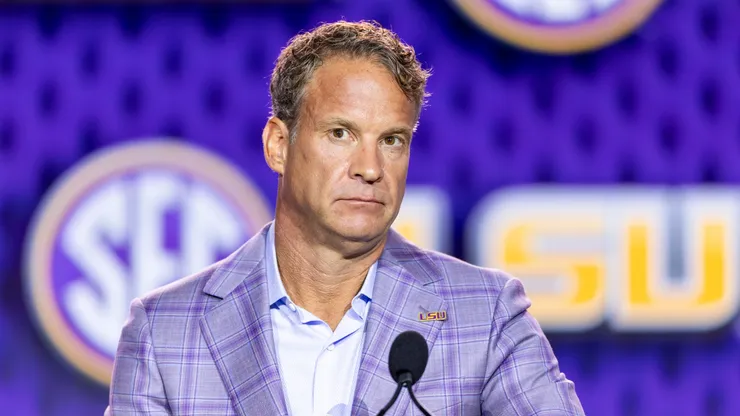 Head Coach Lane Kiffin of the LSU Tigers