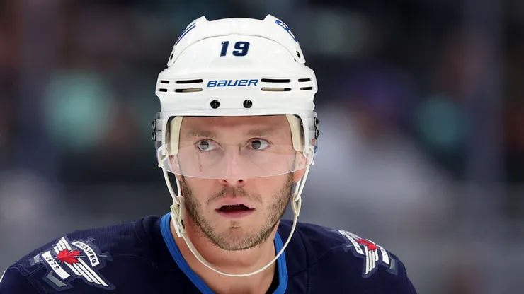 Jonathan Toews former player of the Chicago Blackhawks