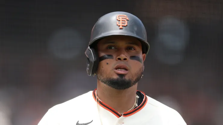 Luis Arraez during a Giants game.
