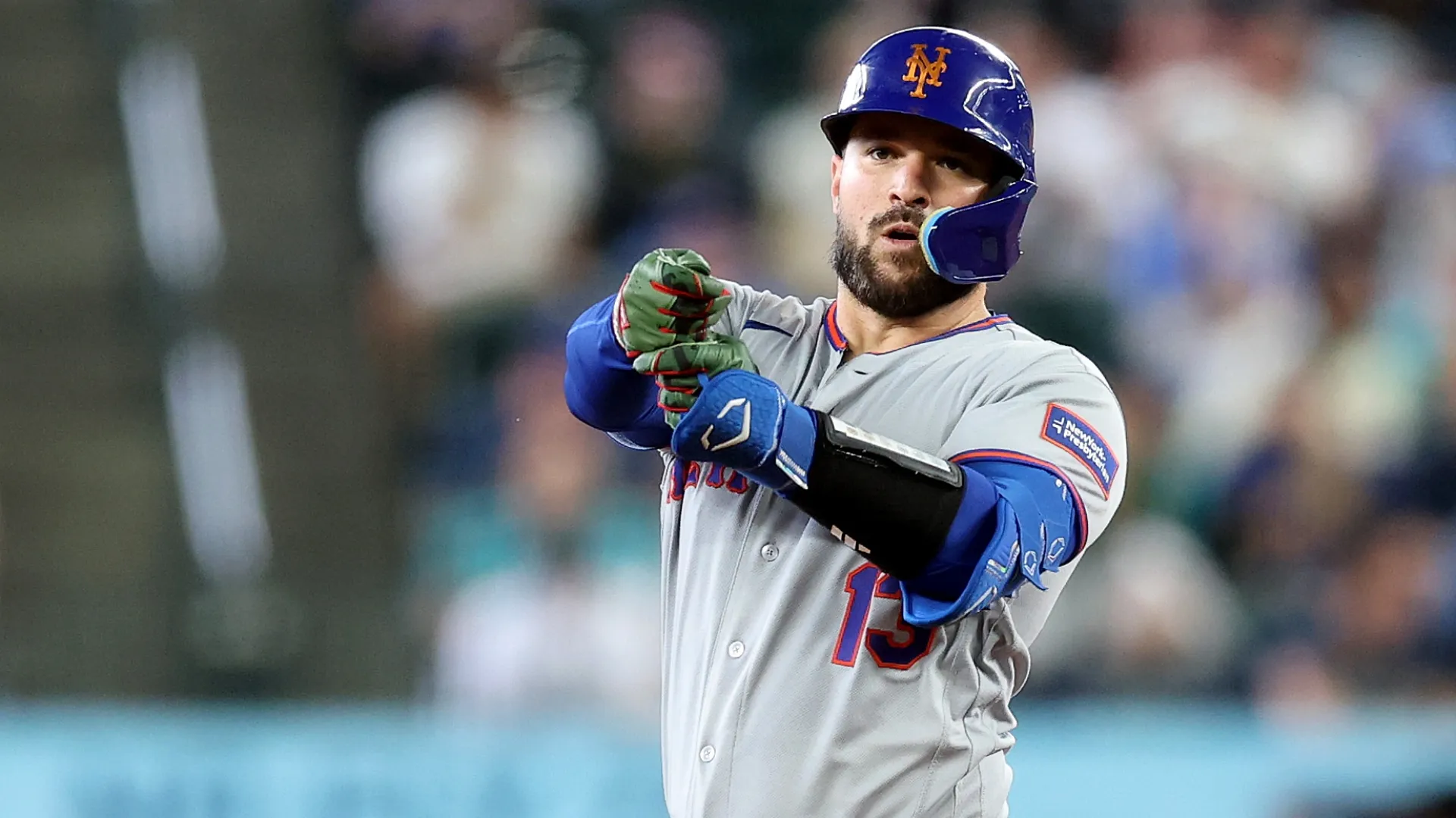 New York Mets catcher Luis Torrens