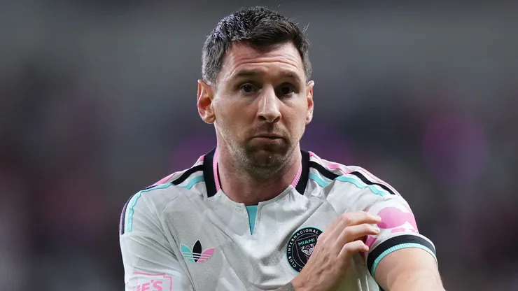 Lionel Messi #10 of Inter Miami CF recats during the MLS match between Inter Miami CF and Columbus Crew.