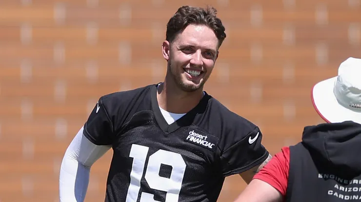 Carson Beck #19 of the Arizona Cardinals