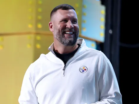 Which NFL legends become eligible for the Hall of Fame in 2027?