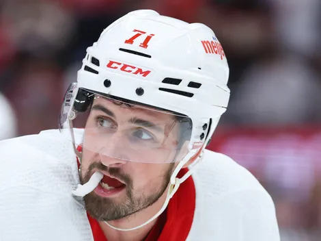 Red Wings reportedly have four teams interested in Dylan Larkin trade