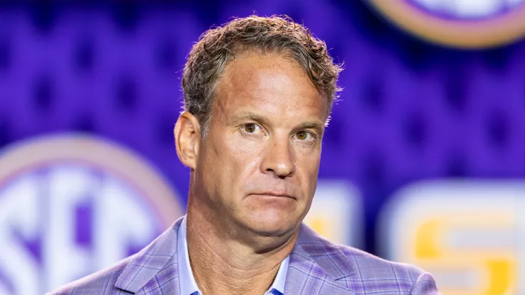 Lane Kiffin of the LSU Tigers.