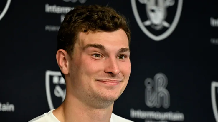 Fernando Mendoza quarterback of the Las Vegas Raiders