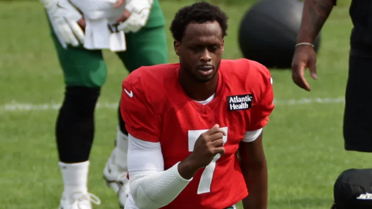 Geno Smith #7 of the New York Jets