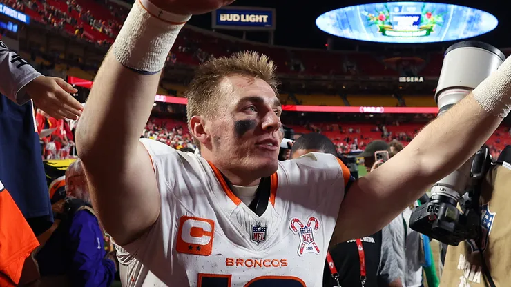 Bo Nix #10 of the Denver Broncos.