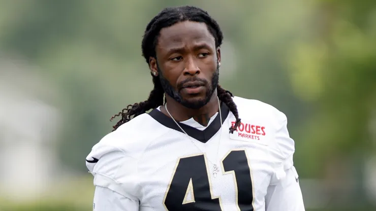 Alvin Kamara #41 of the New Orleans Saints take part in drills during mandatory mini camp.