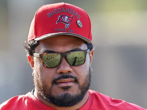 Vita Vea ends trade drama with massive contract extension from Buccaneers
